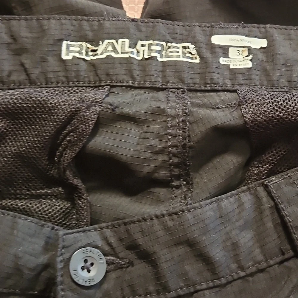 Realtree shorts - Picture 4 of 4